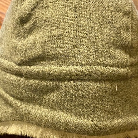 BabyGap faux-fur flannel trapper hat - Picture 7 of 8